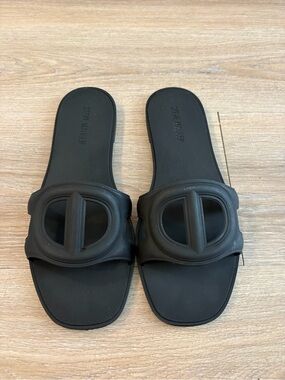 Steve Madden Black Sculpted Slide Sandals